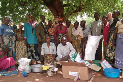 Leprosy Colony in Tanzania - House of Grace Donating Food
